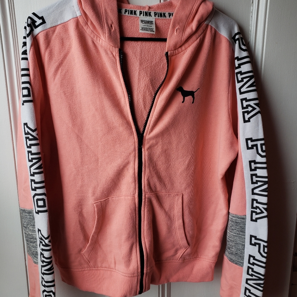 VS Pink sweatshirt